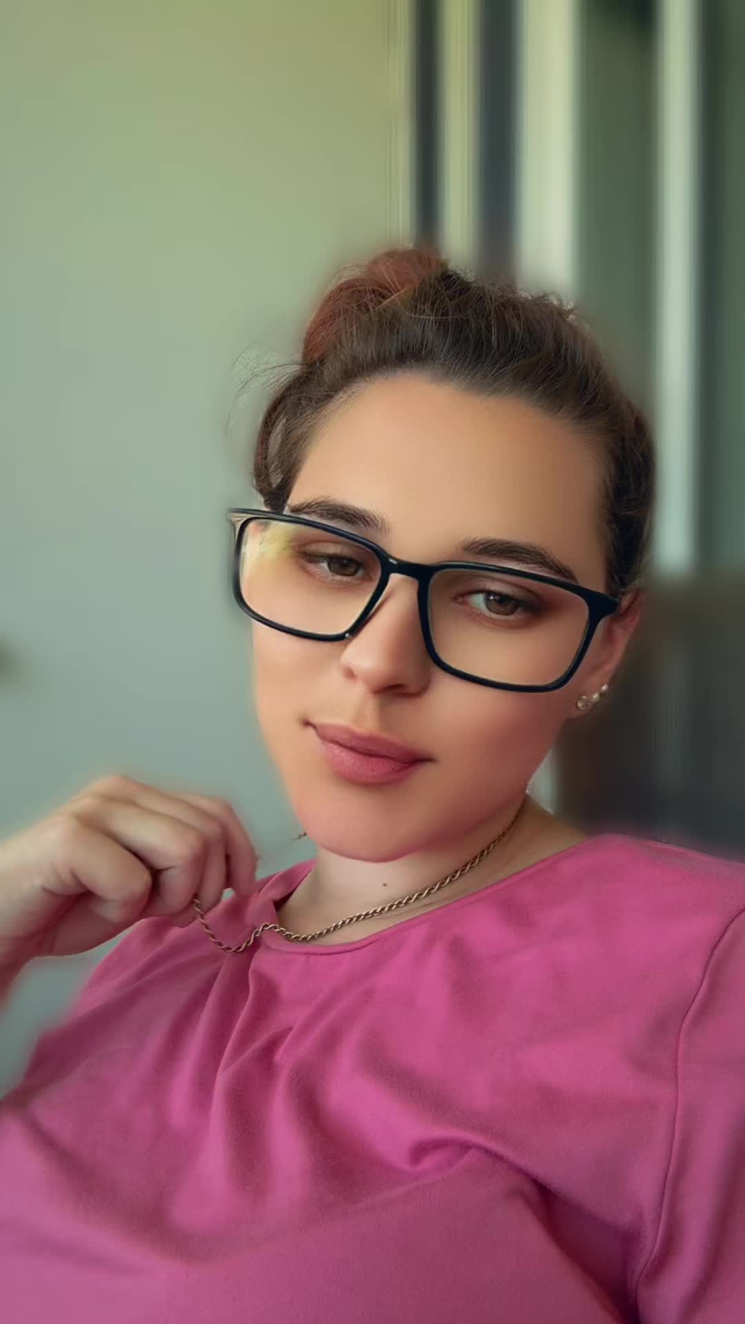 @Queenbee👸💋🫰🏻