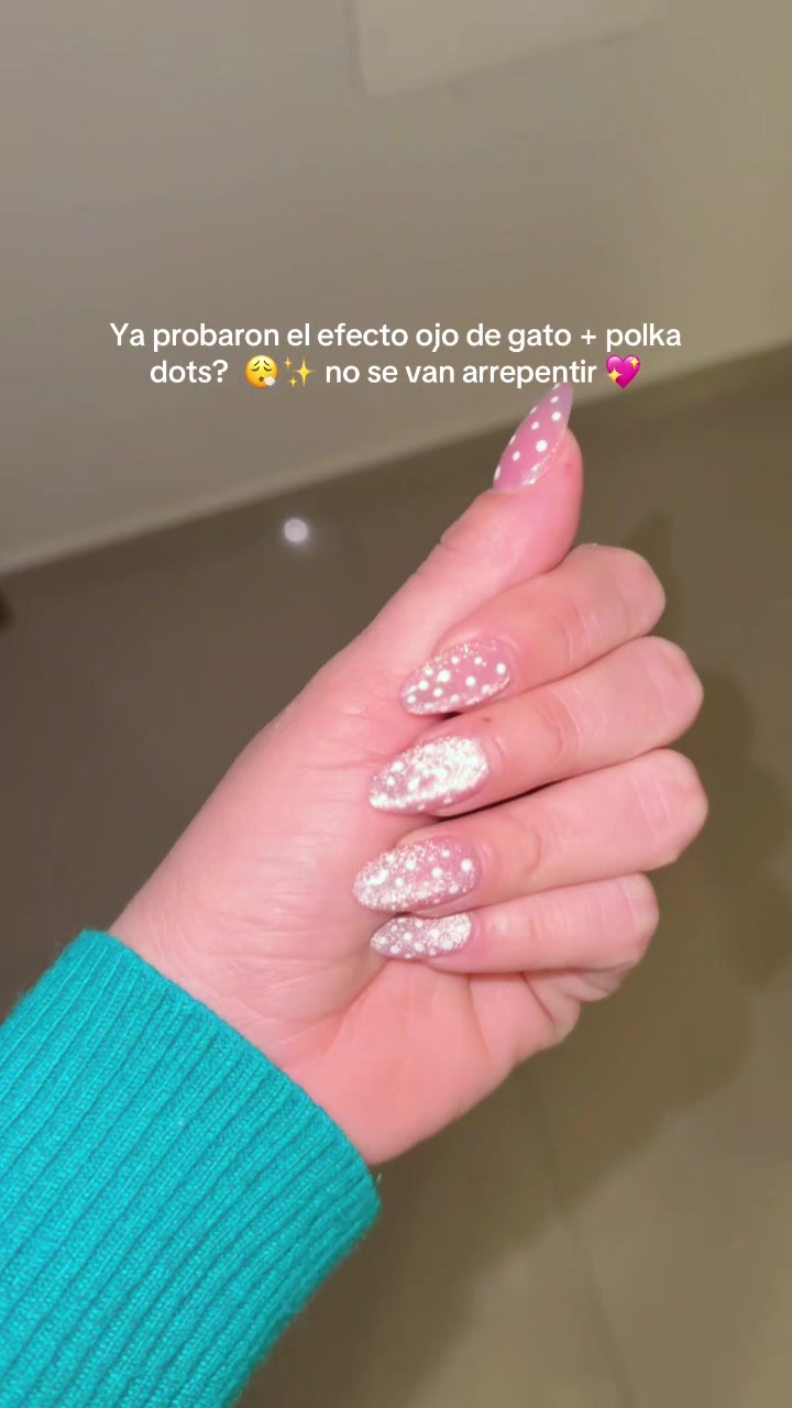 @Angy ✨