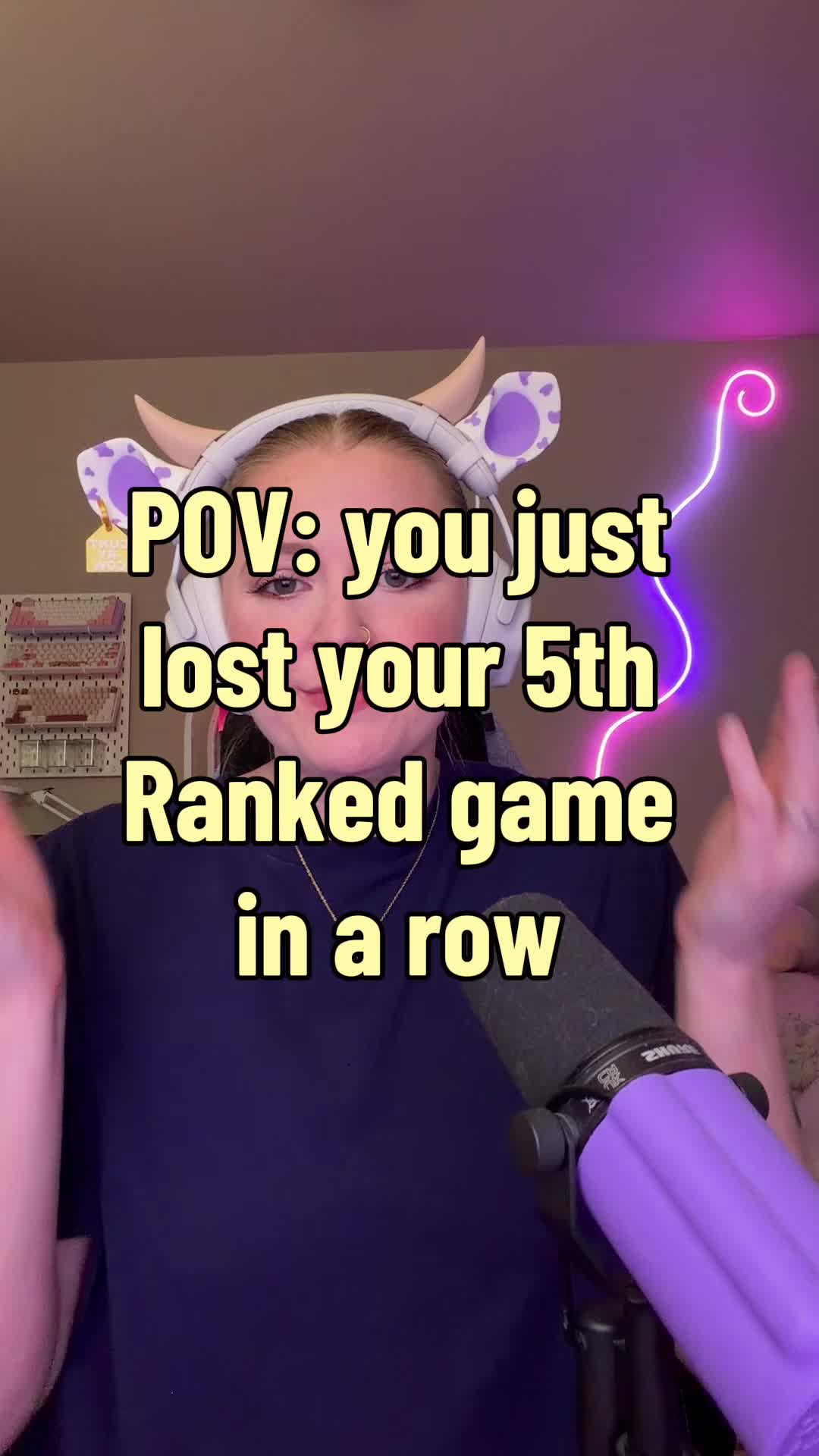 @Wildviolets | Twitch Streamer