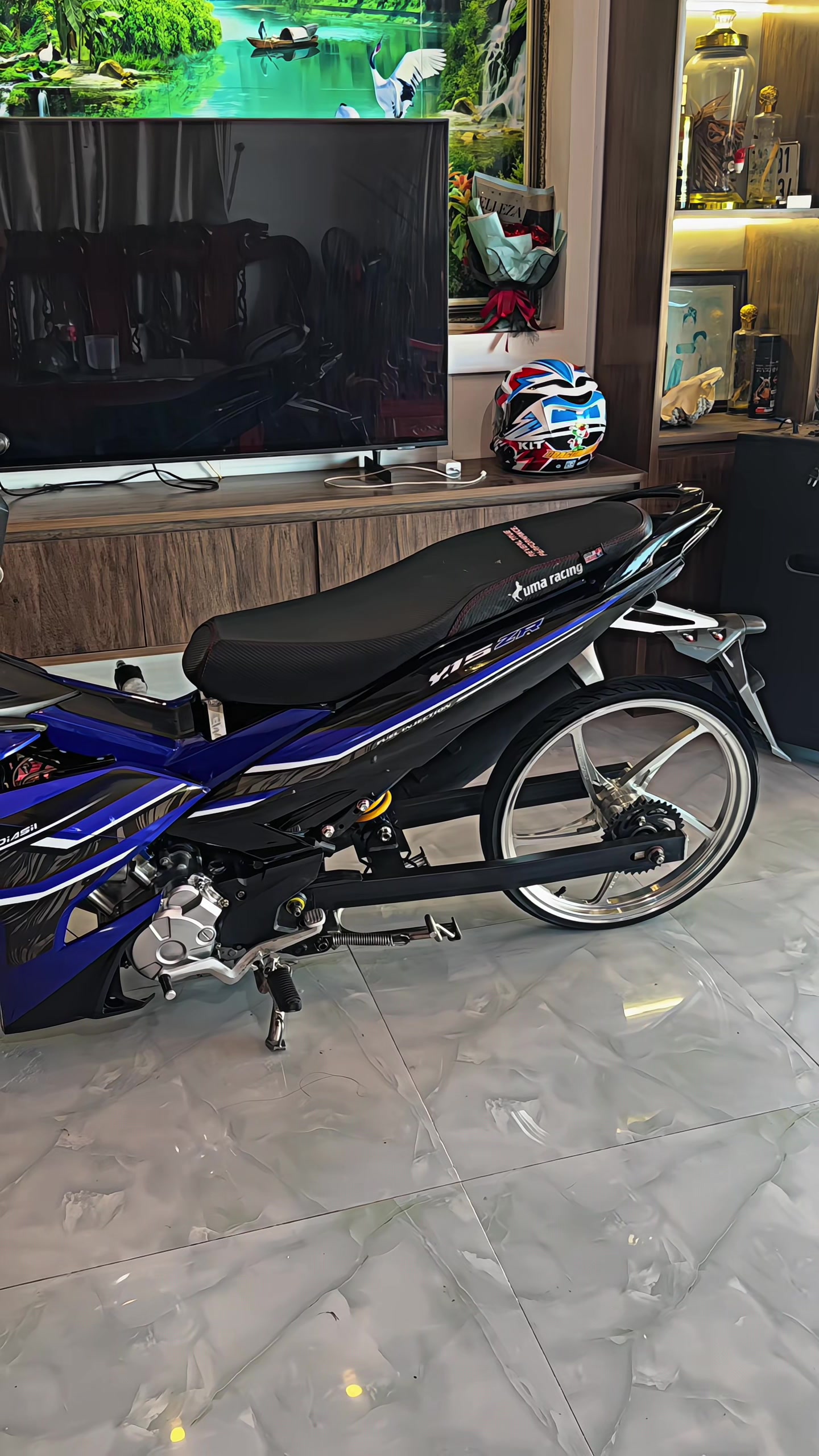 @𝙃𝙪ỳ𝙣𝙝 𝙃ù𝙣𝙜 ⚡️🇻🇳