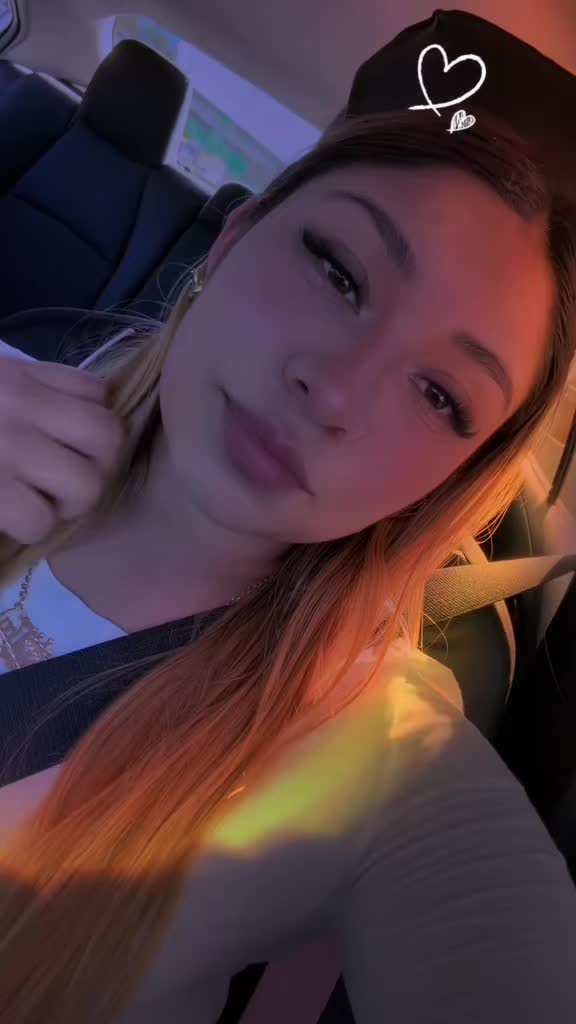 @Ani 🦋🧿📿