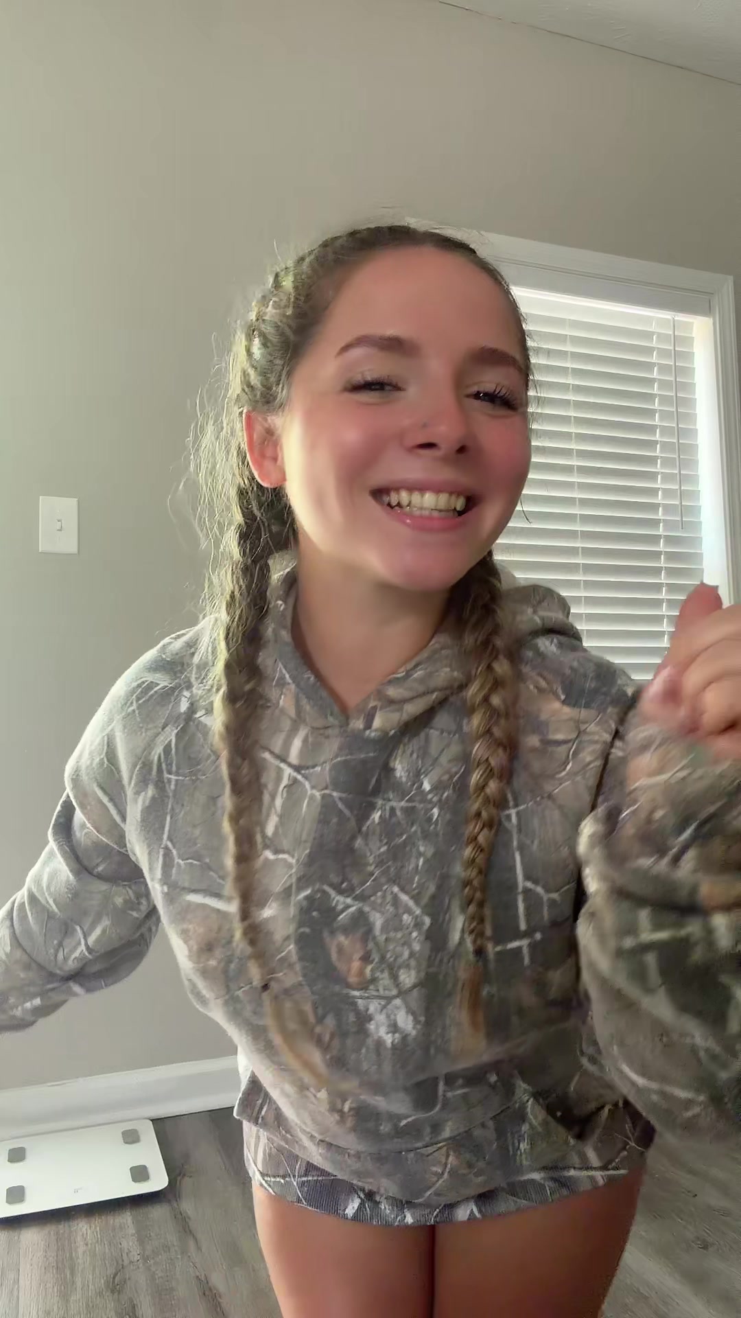 @shytayla