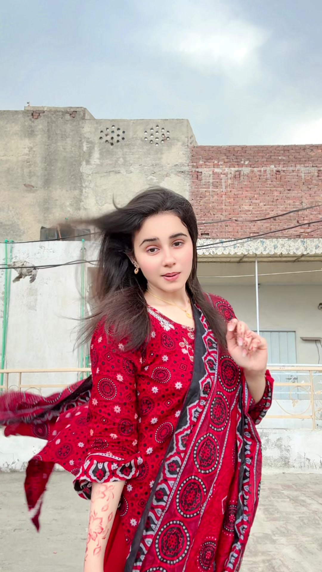 @✨Mariyam Official💕