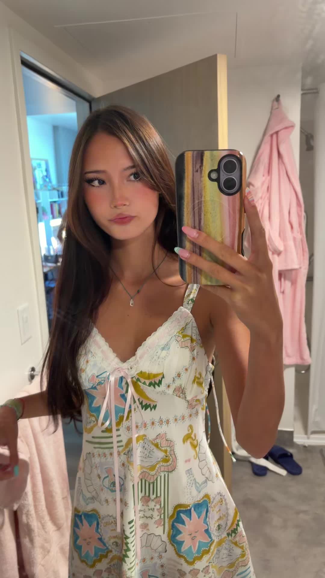 @omnom 🪽