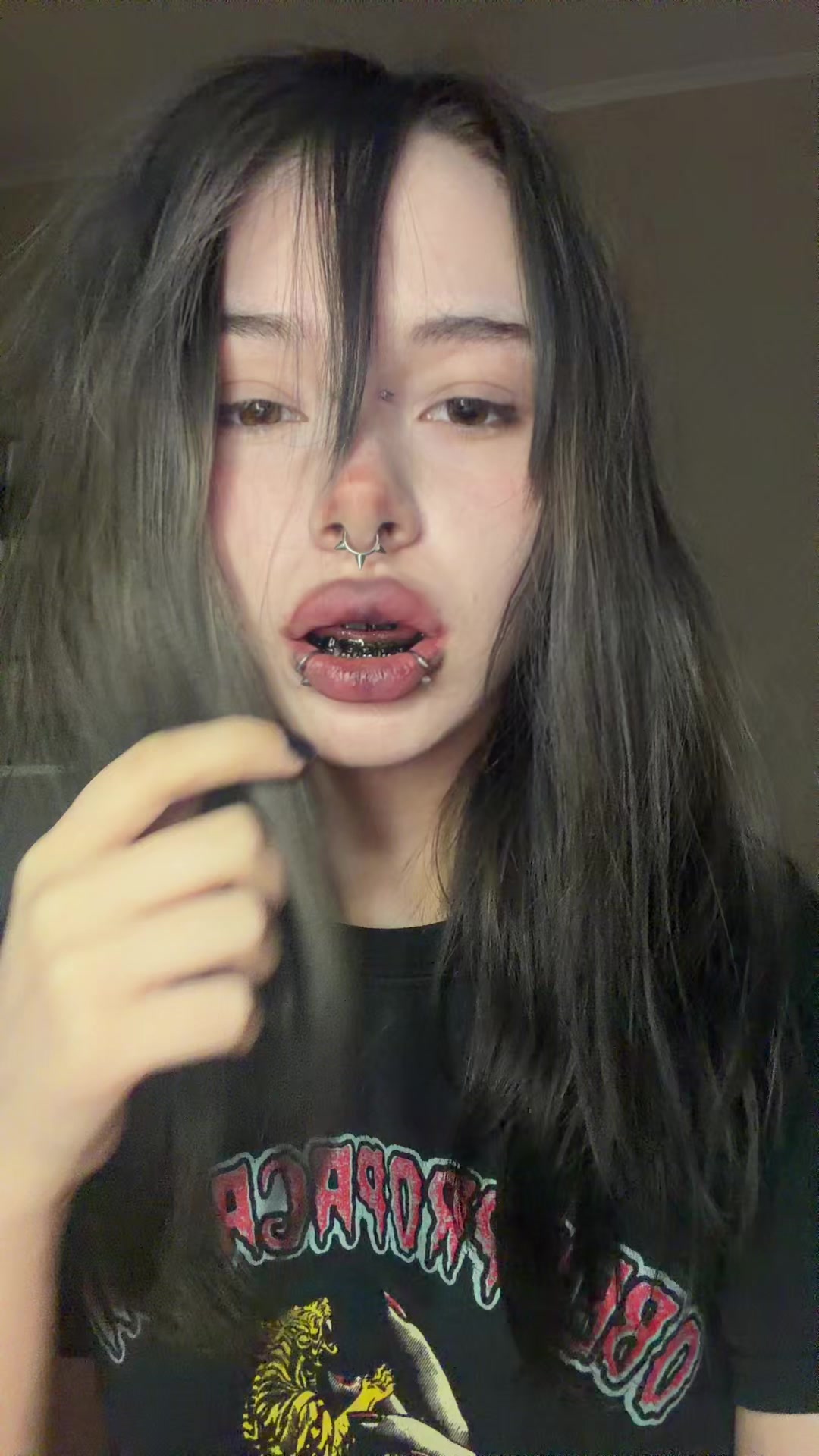 @Ririka