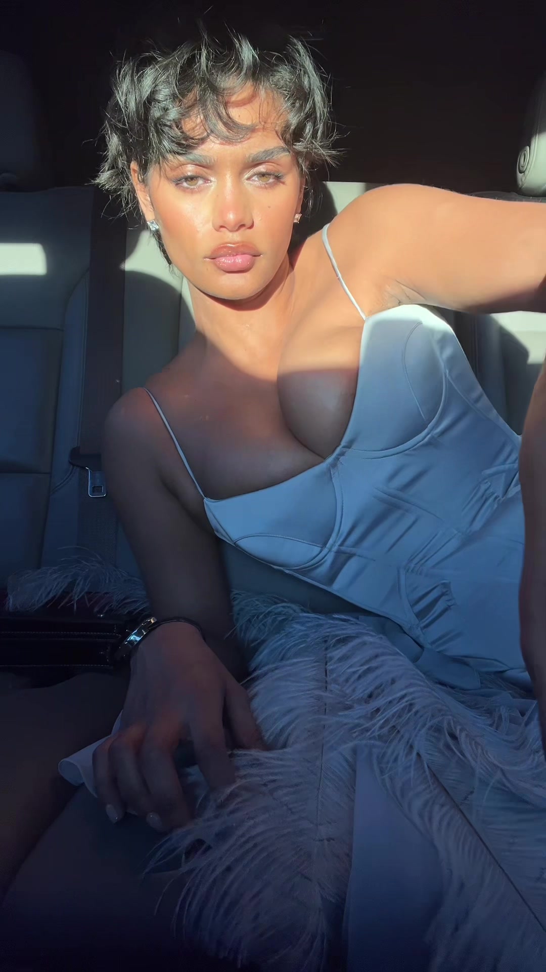 @Azlayy