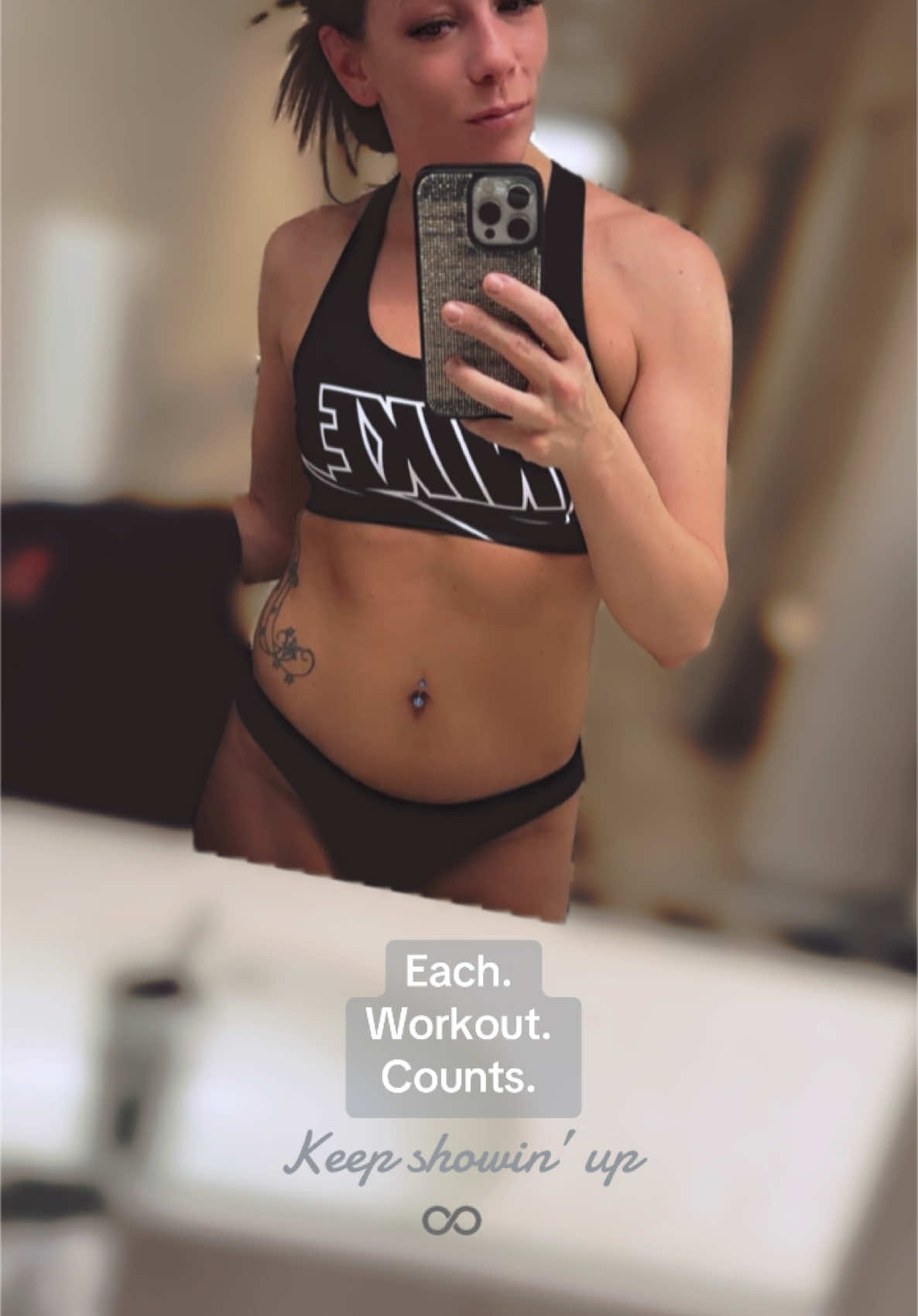 @Tausheena Marie✨†✨