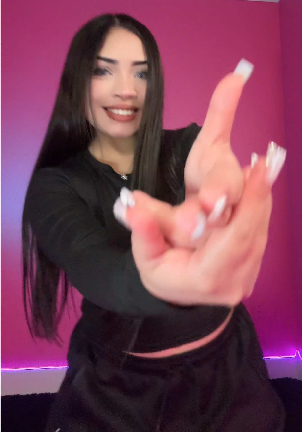 @𝐄𝐥𝐲𝐦𝐚𝐫 𝐌𝐚𝐫𝐜𝐚𝐧𝐨 🐺