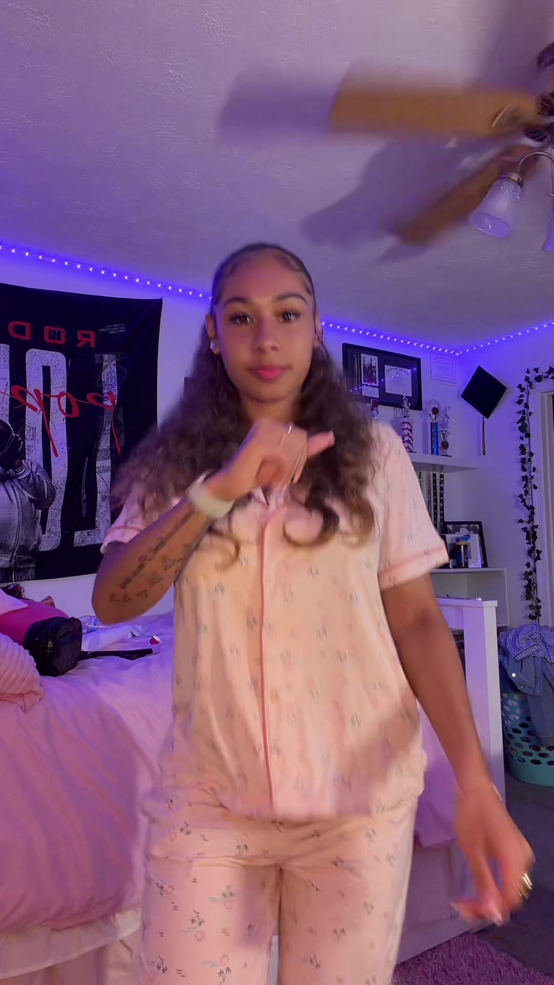 @Angela