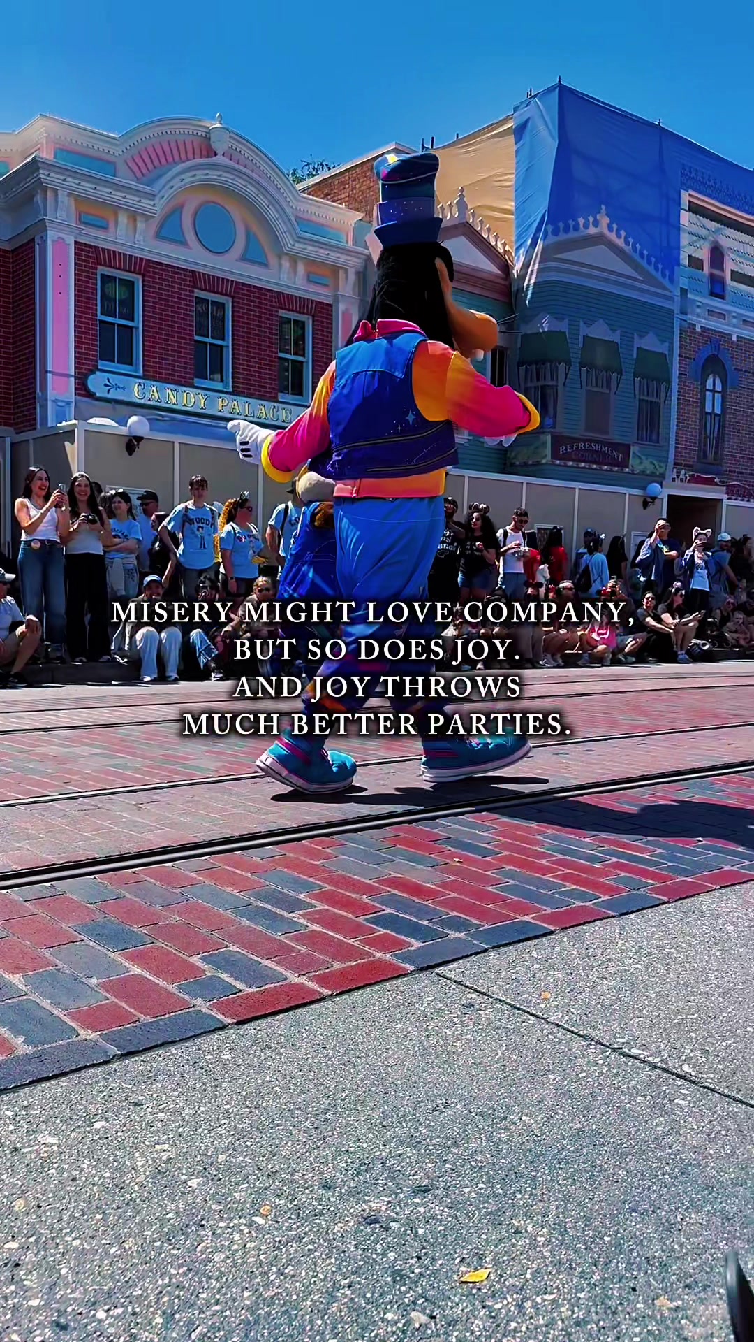 @DisneySarah23