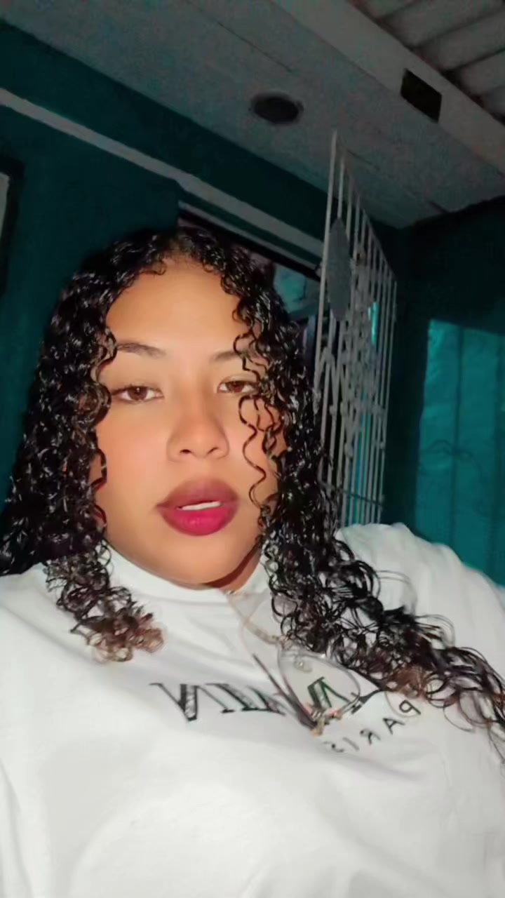 @Diana Almanza”