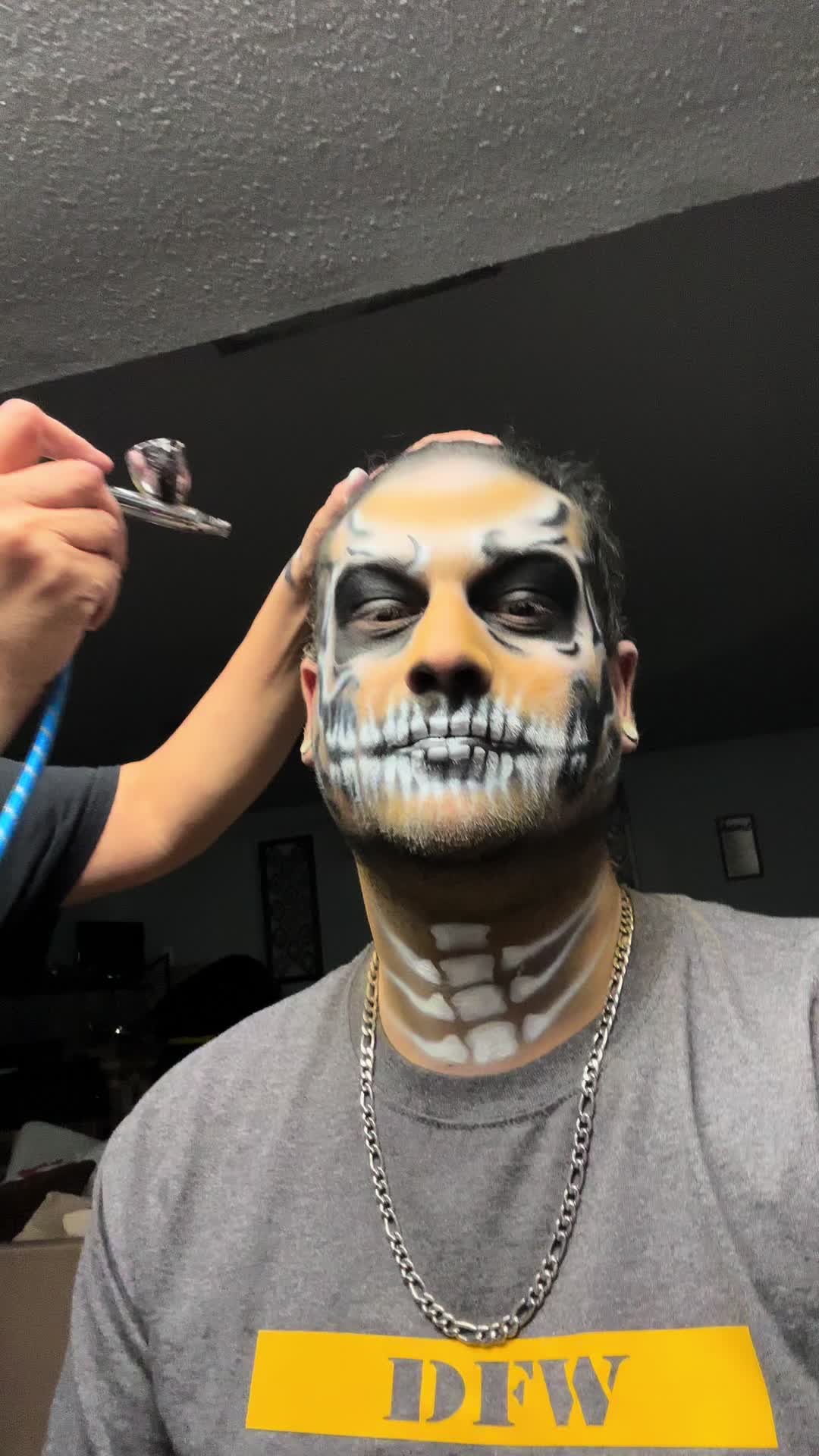 @tinytainment