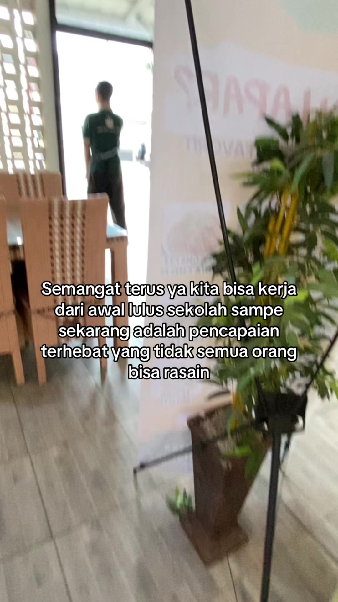 @🎬