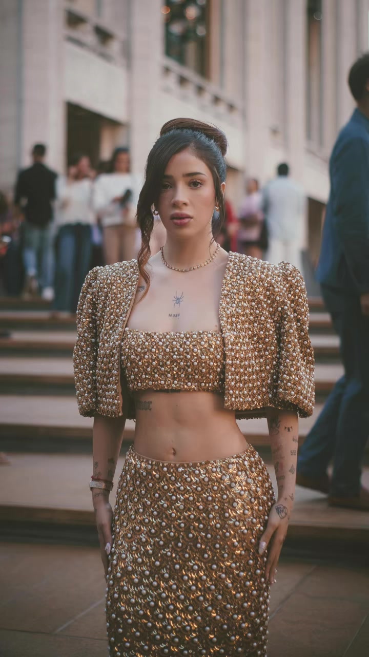 @Katteyesfc