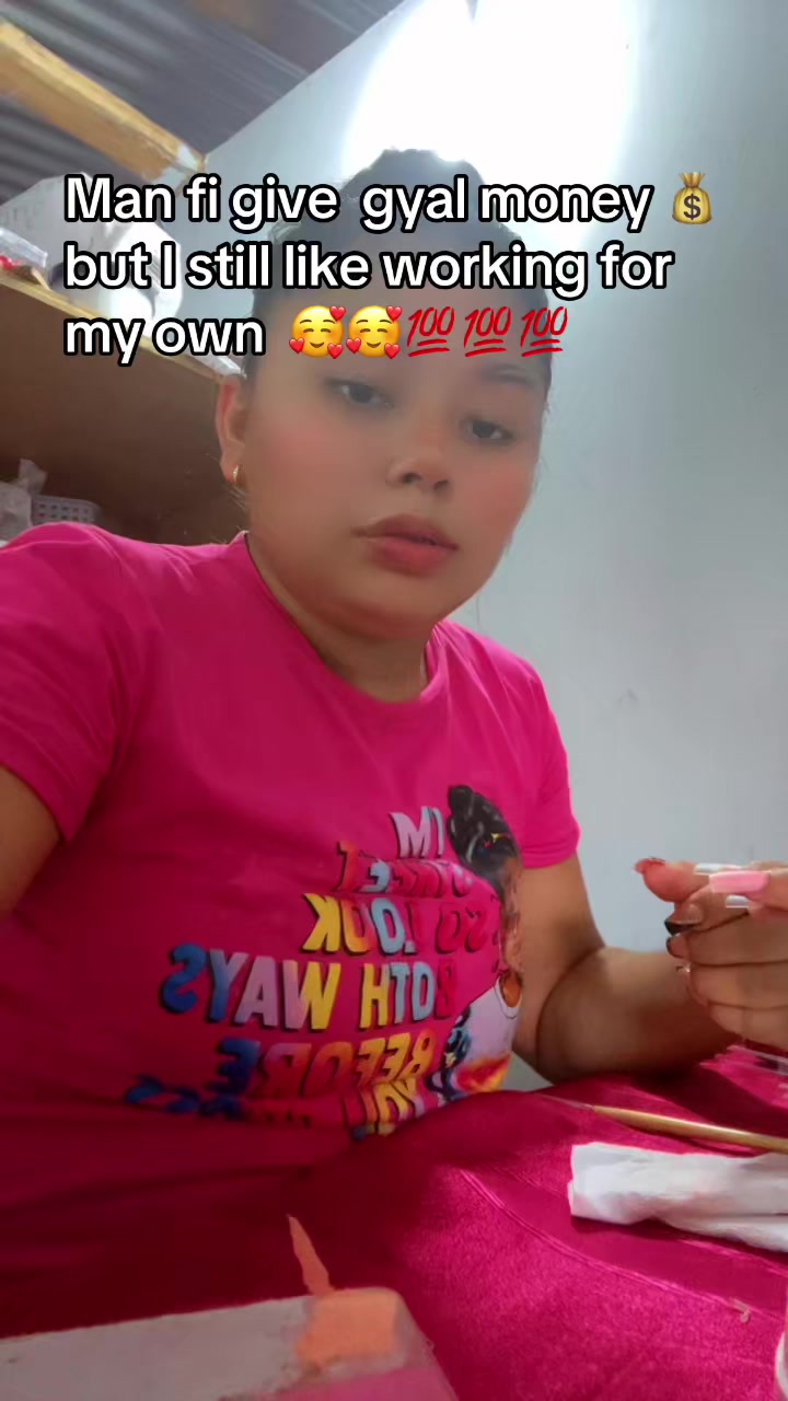 @Kelly 🥀🥀