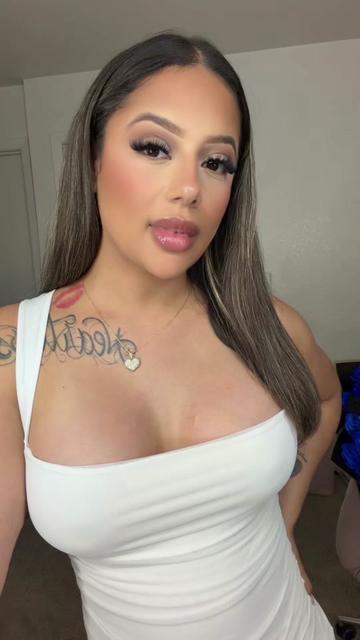 @Melymel96