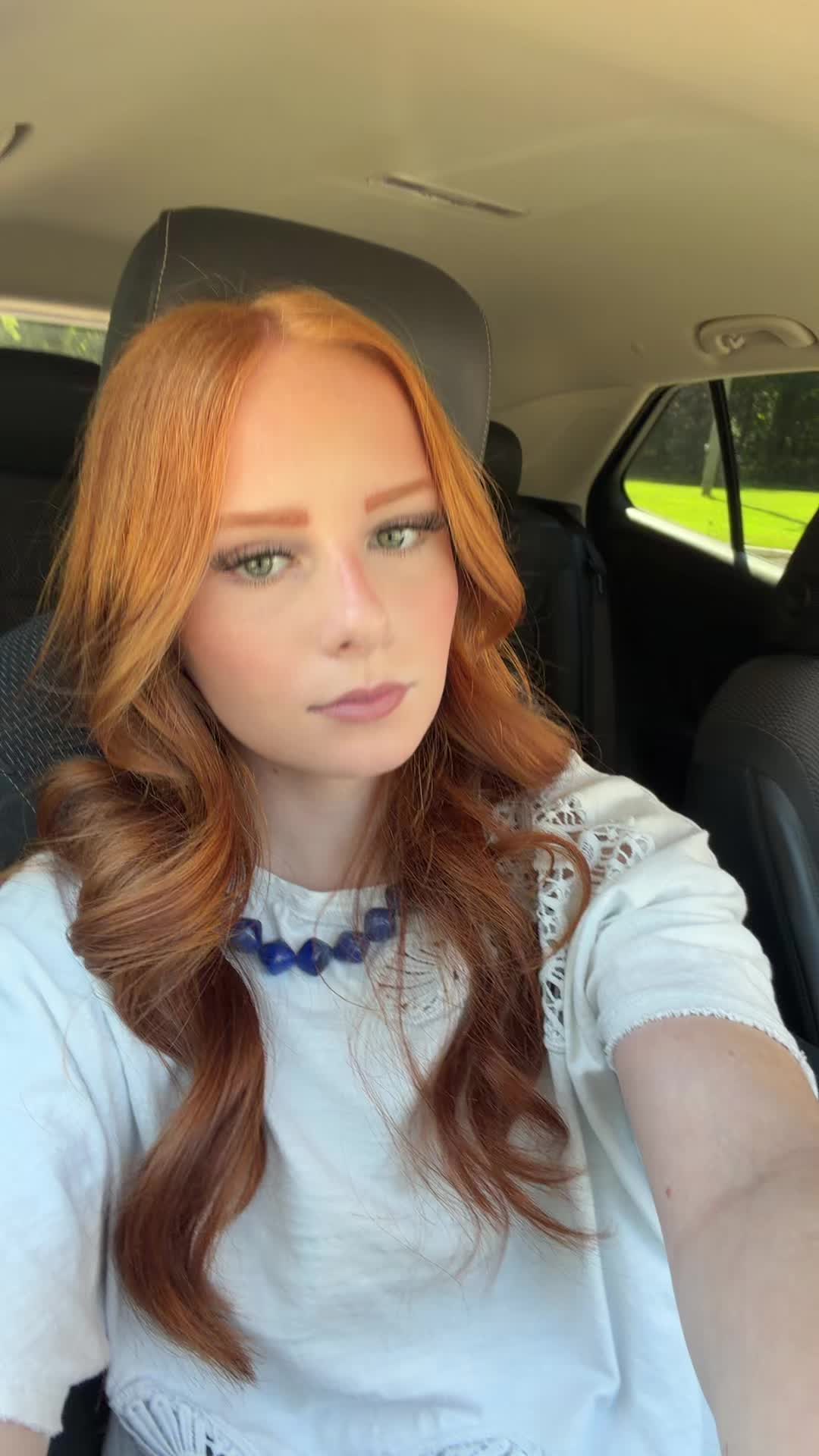 @elli.belli