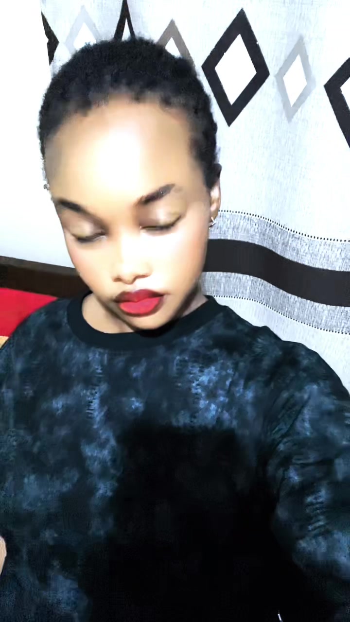 @...