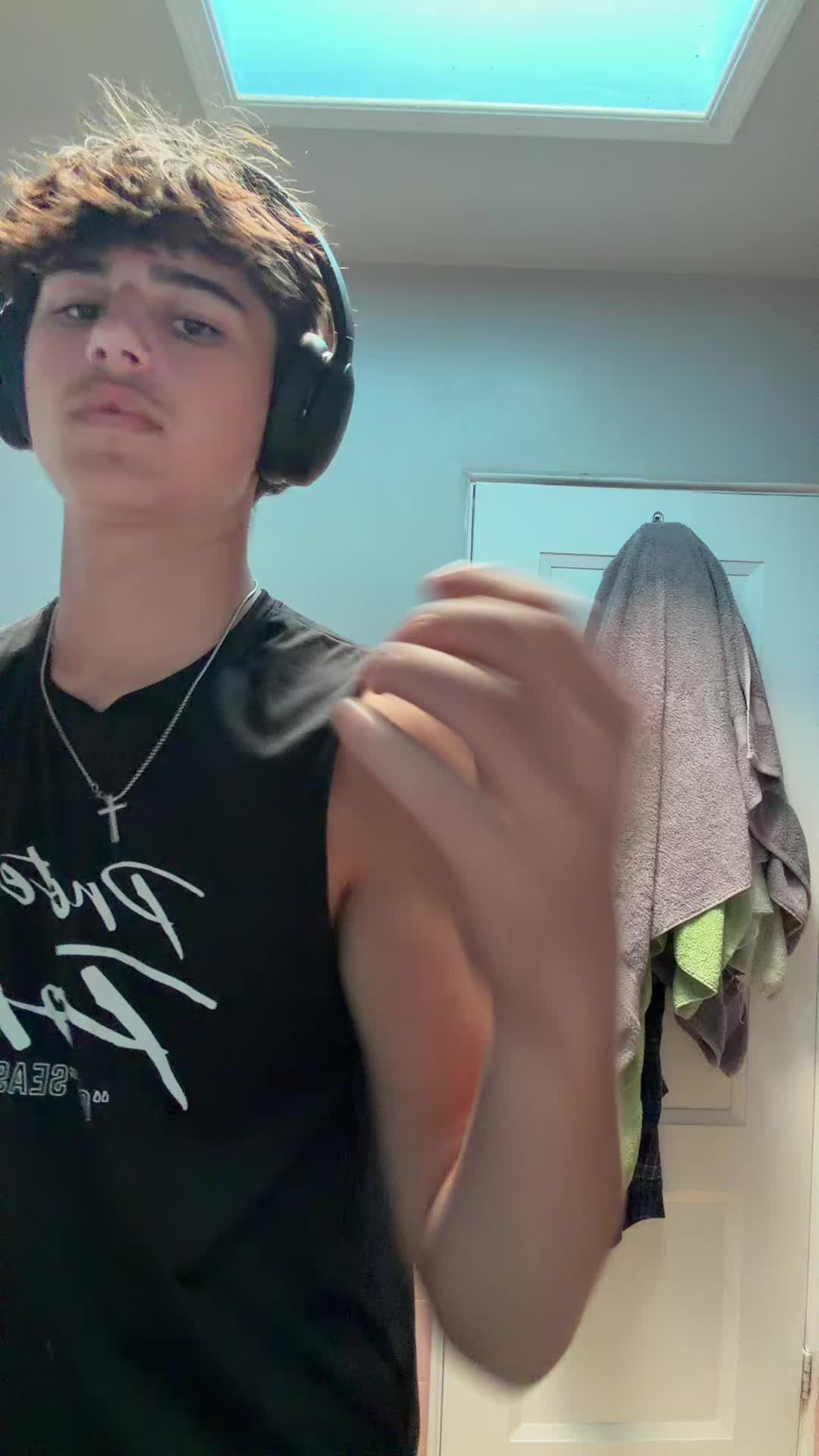 @💫