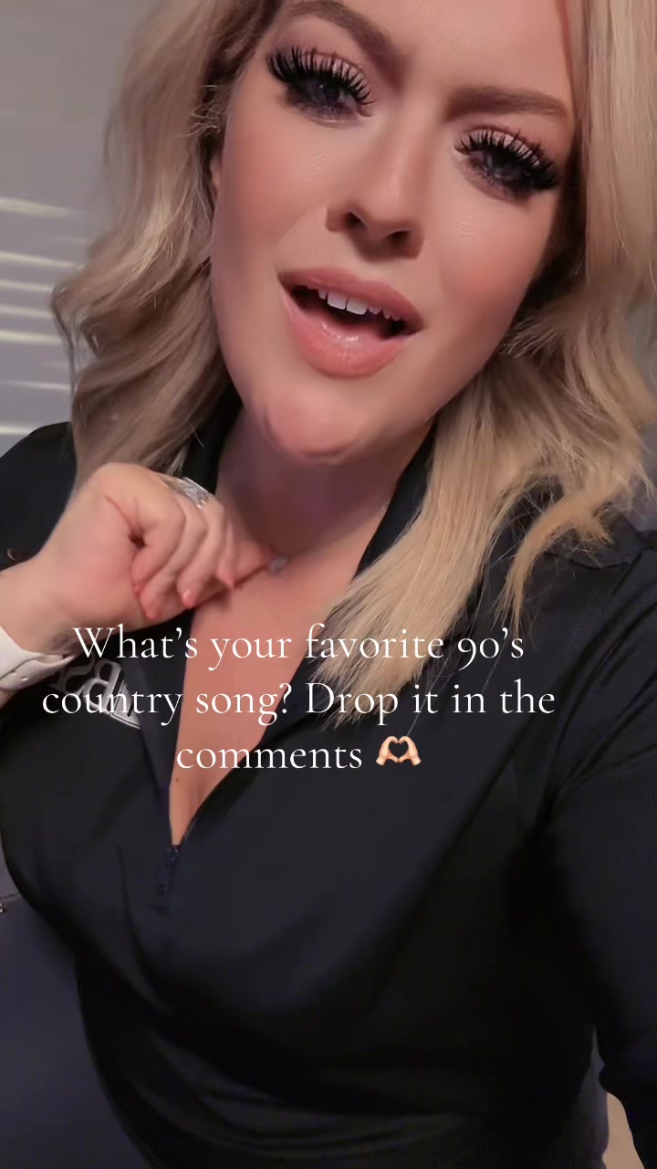 @Kayrae💜🦋