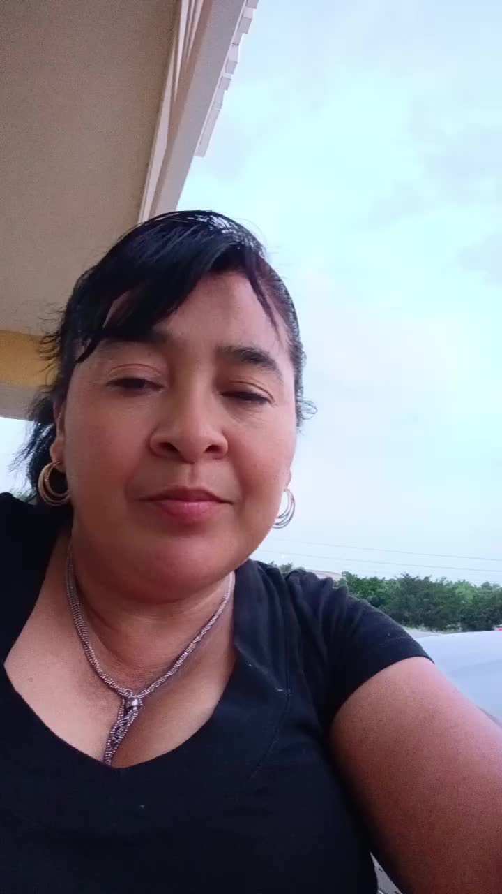 @Maria Sabestume