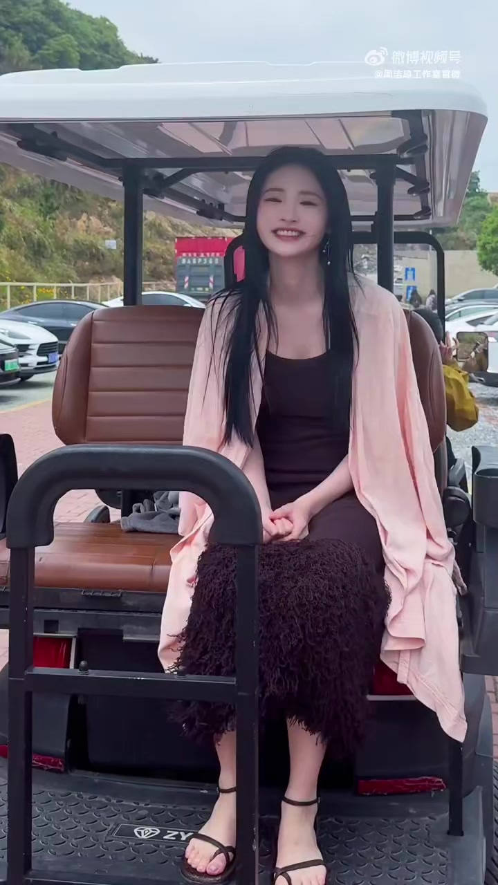 @🍒 zhou jieqiong 🍒