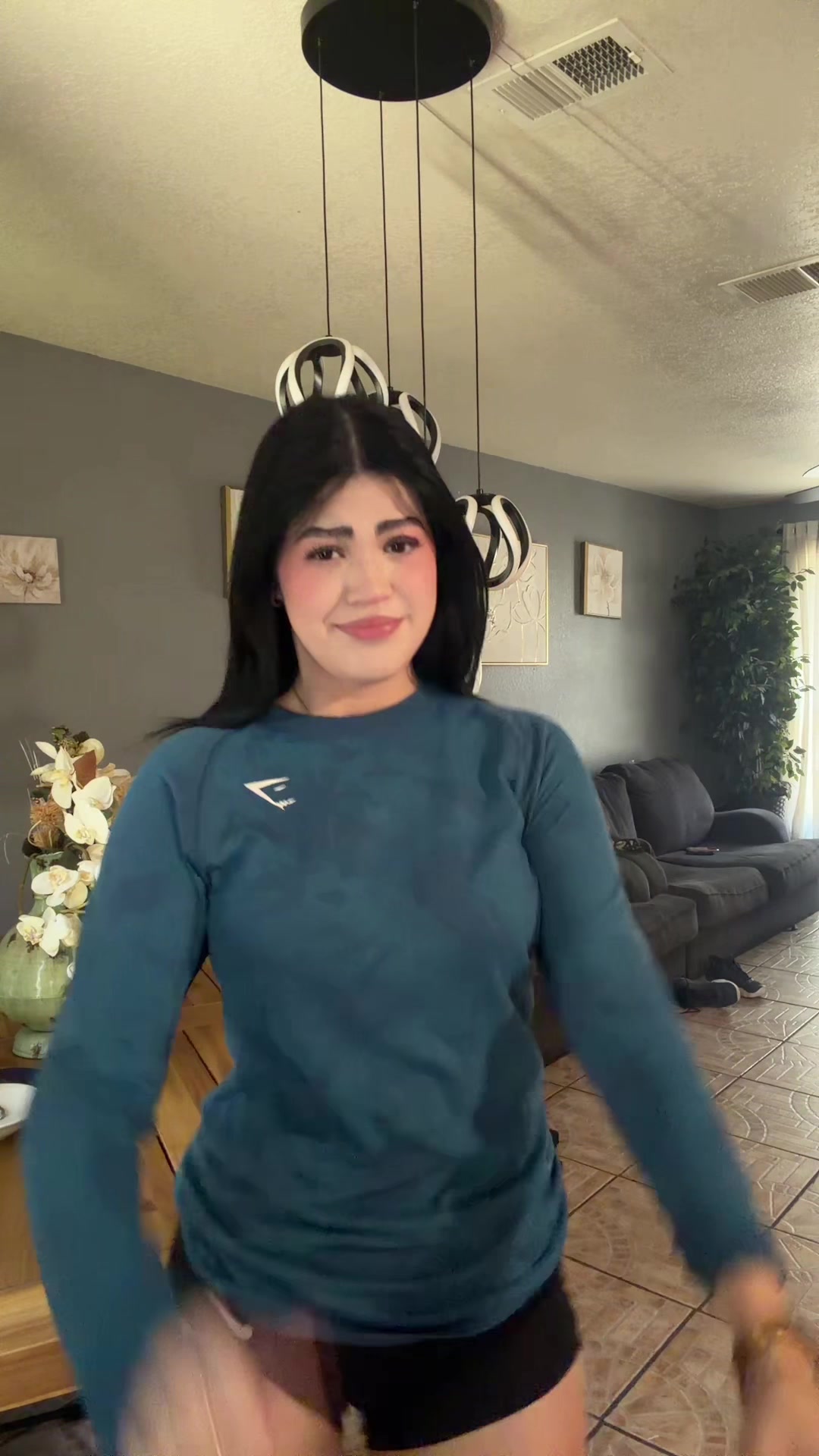 @Kat💫