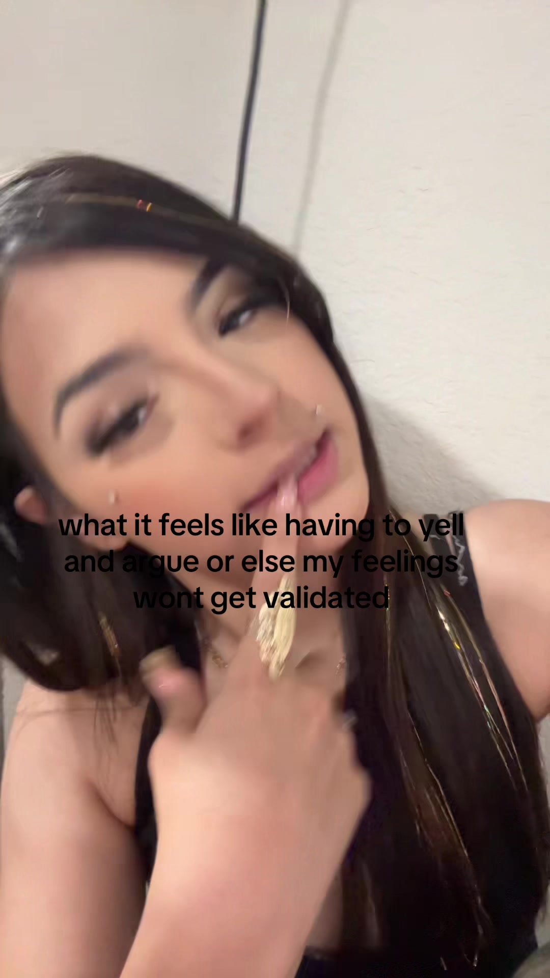 @emllxa.2
