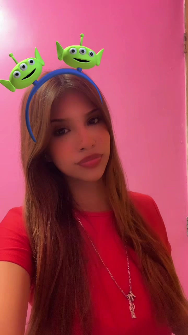 @𝕵𝖔𝖍𝖊𝖑𝖞_𝖔𝖋𝖎𝖈𝖎𝖆𝖑🦋.