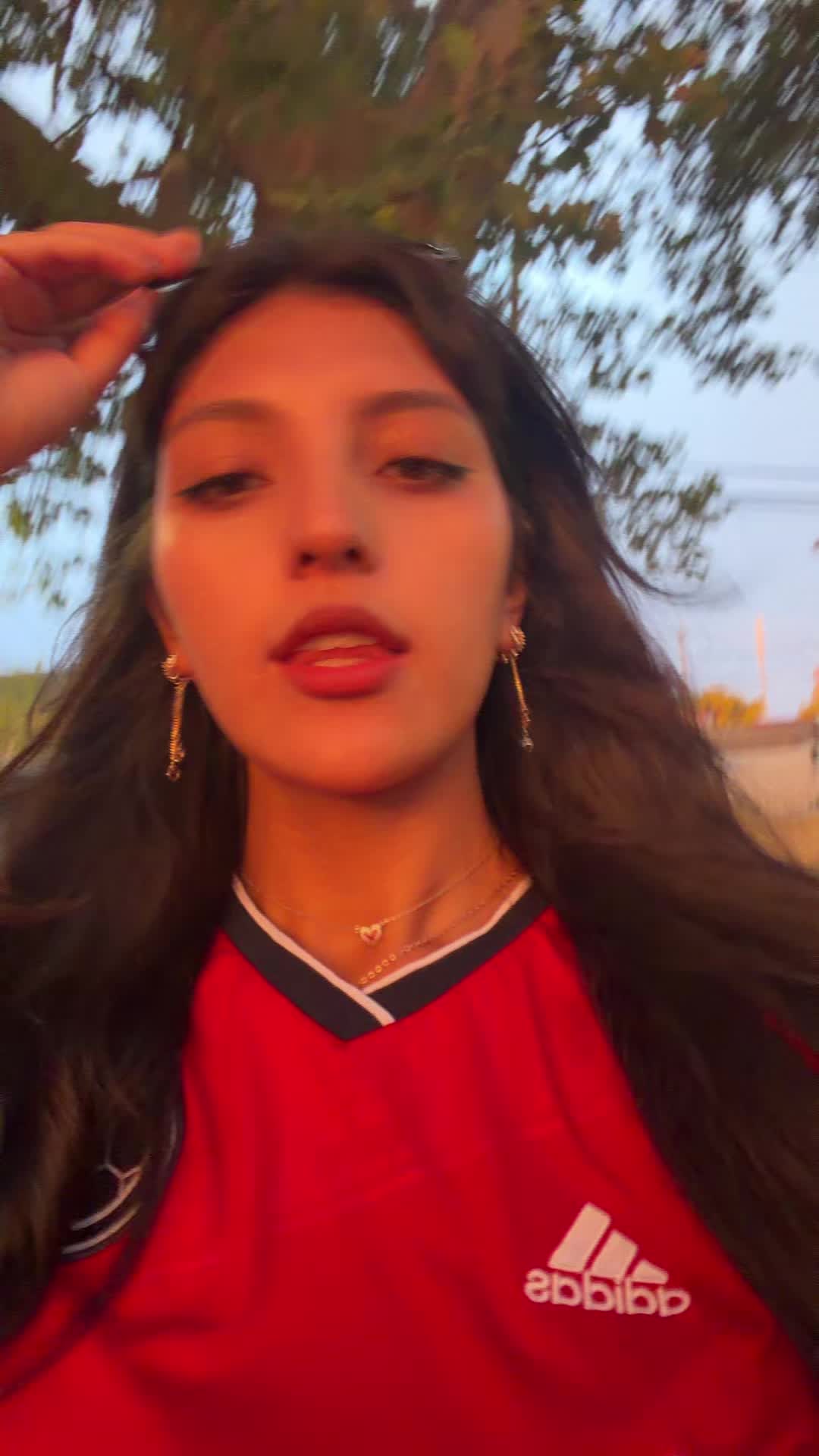 @valeria violeta