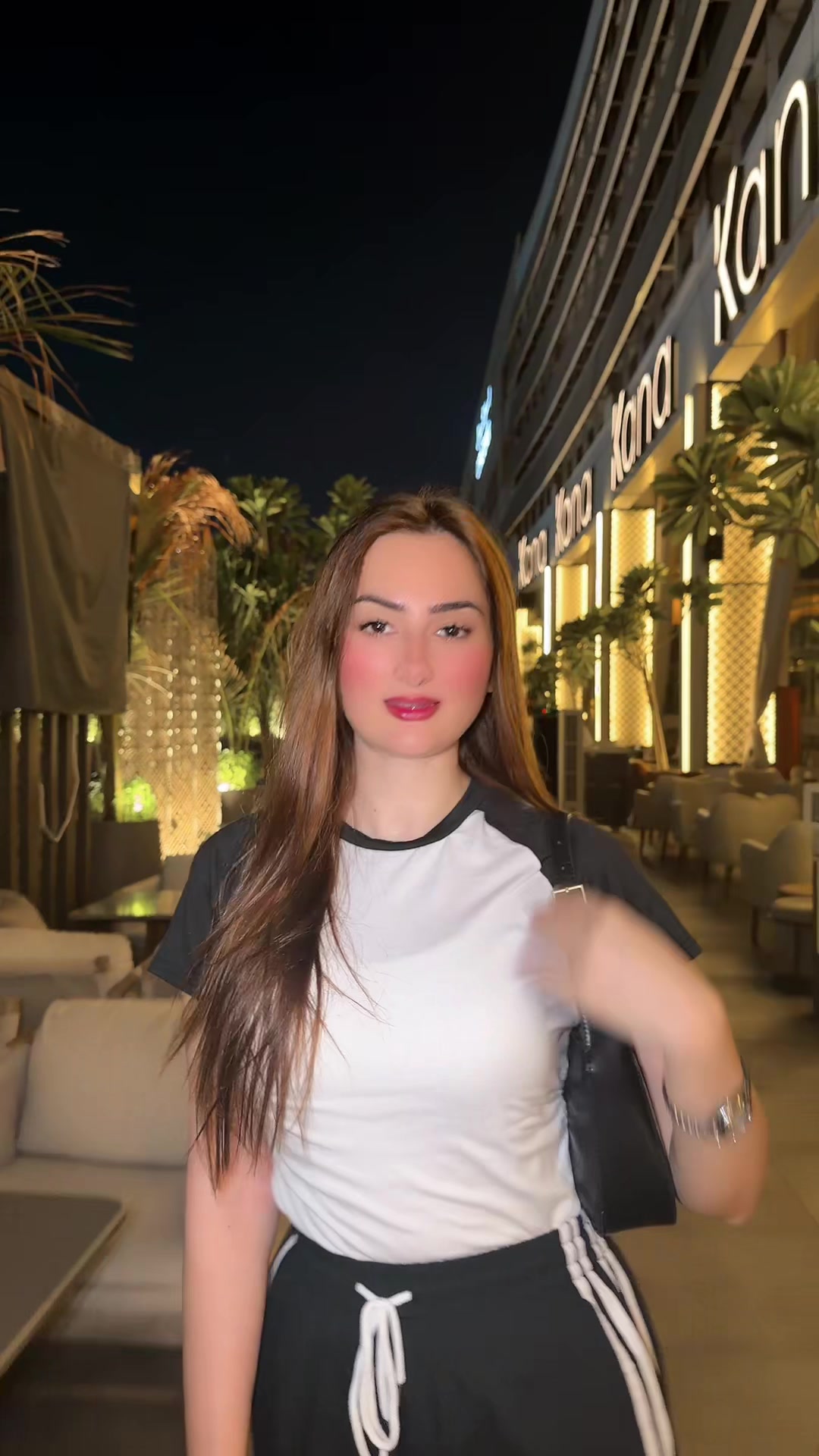 @Zarnab Khan Swati