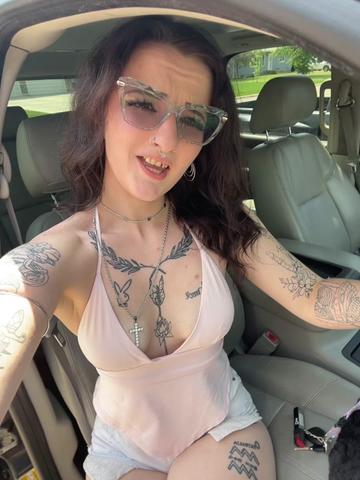 @Chloee🃏🥀