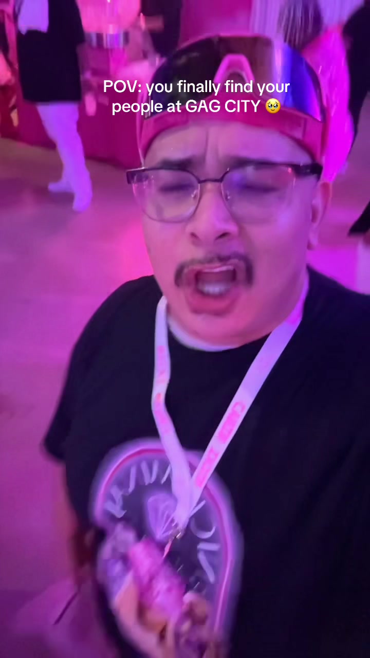 @N I C K I ‘ S K E N 2 1 0 ๐