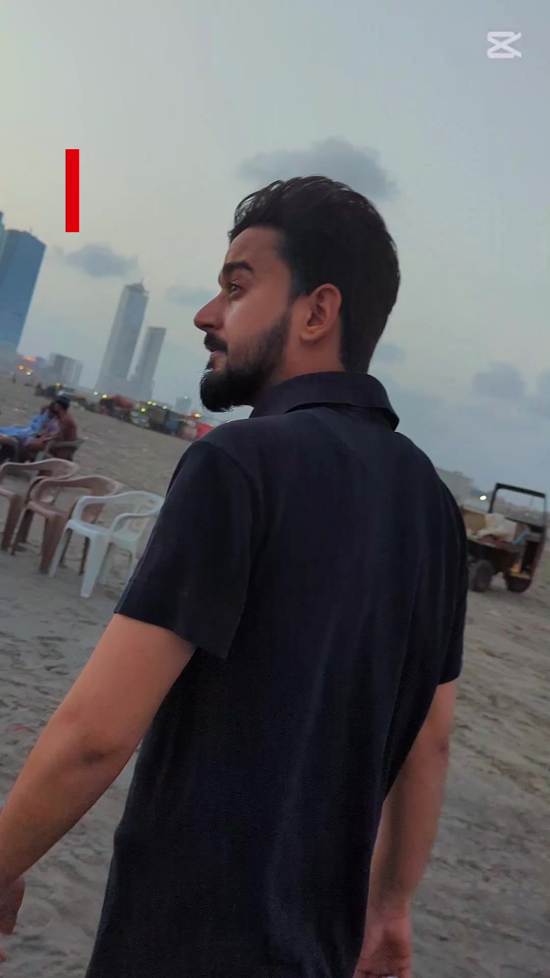 @AAMi ر MAرwaت💫👽⚓🇵🇰❤️