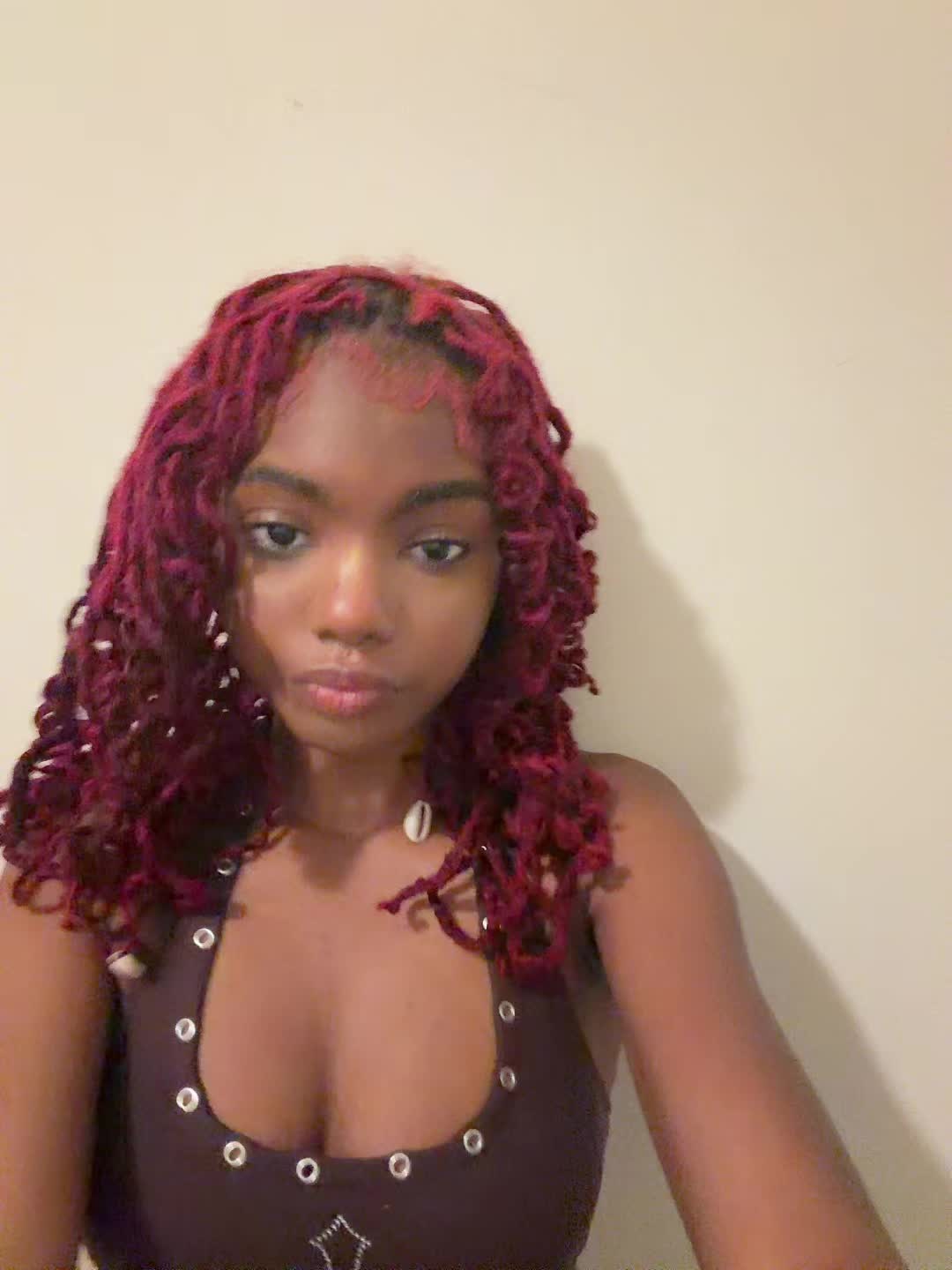 @zoenicolee.xoxo