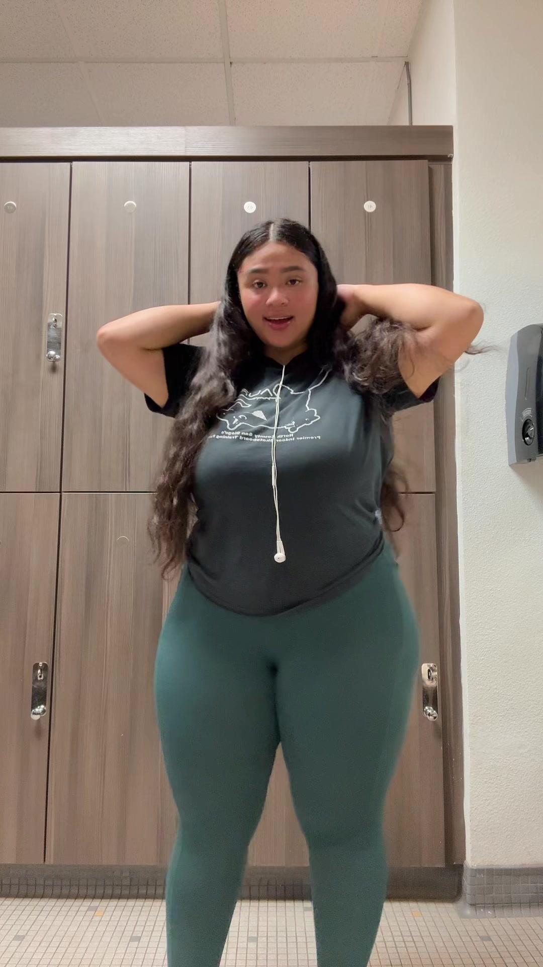 @B👸🏽