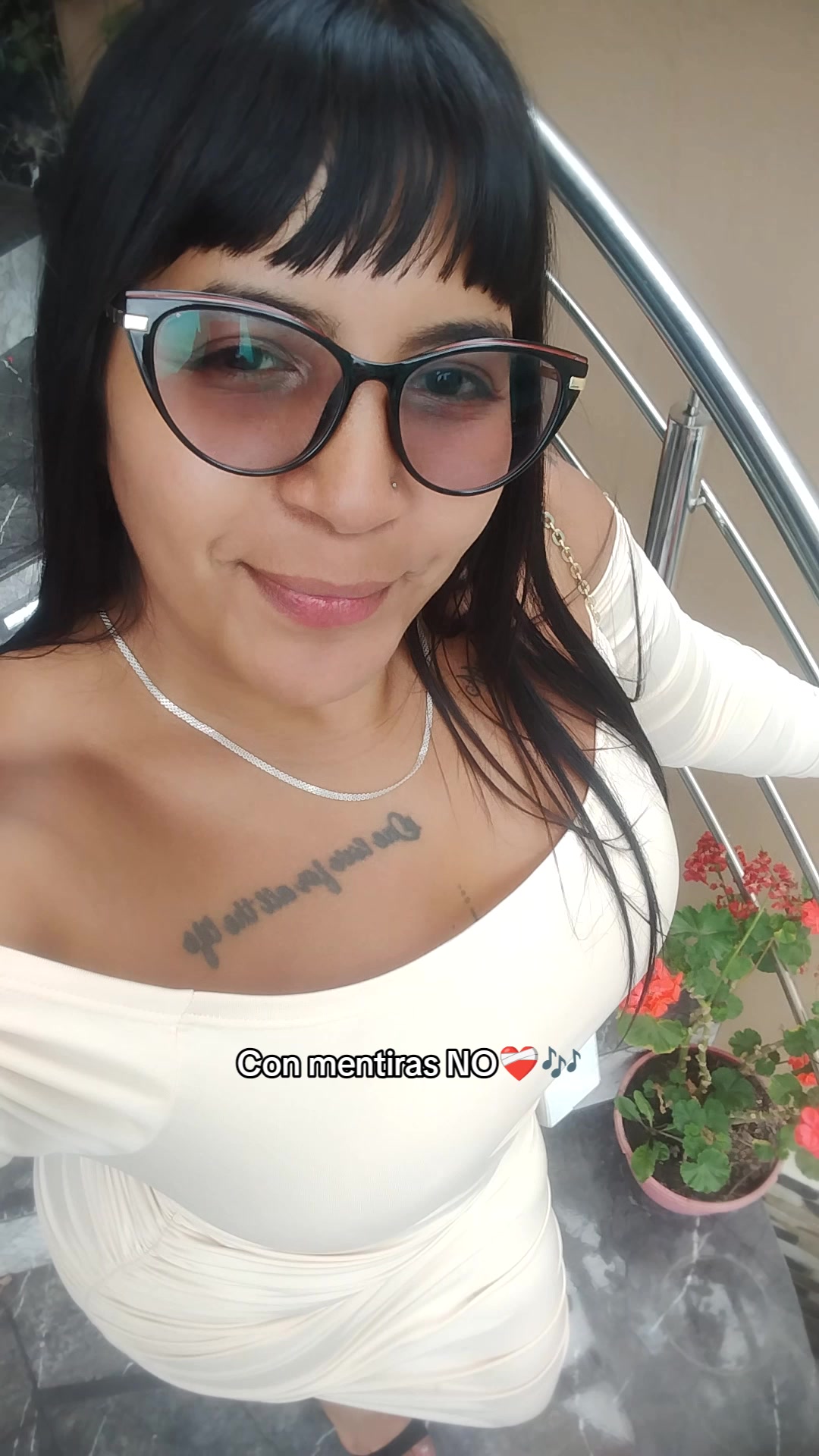 @Negra Bella