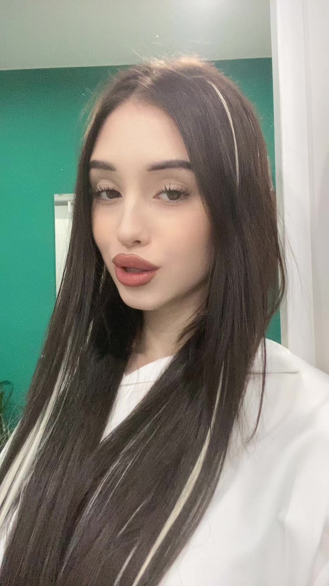@wruw