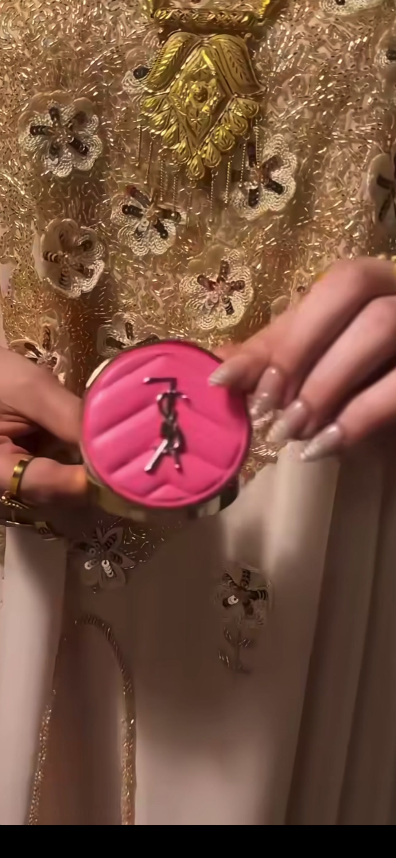 @متجر فلورا
