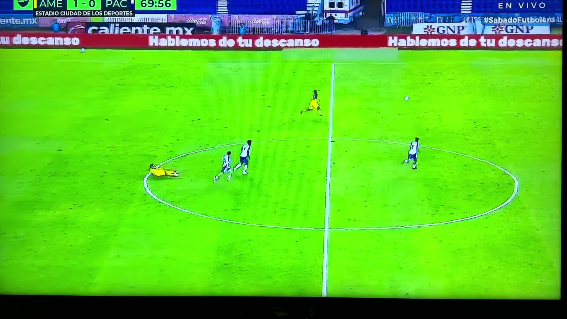 @Escamozo