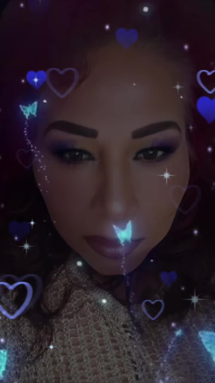 @Mariposa210
