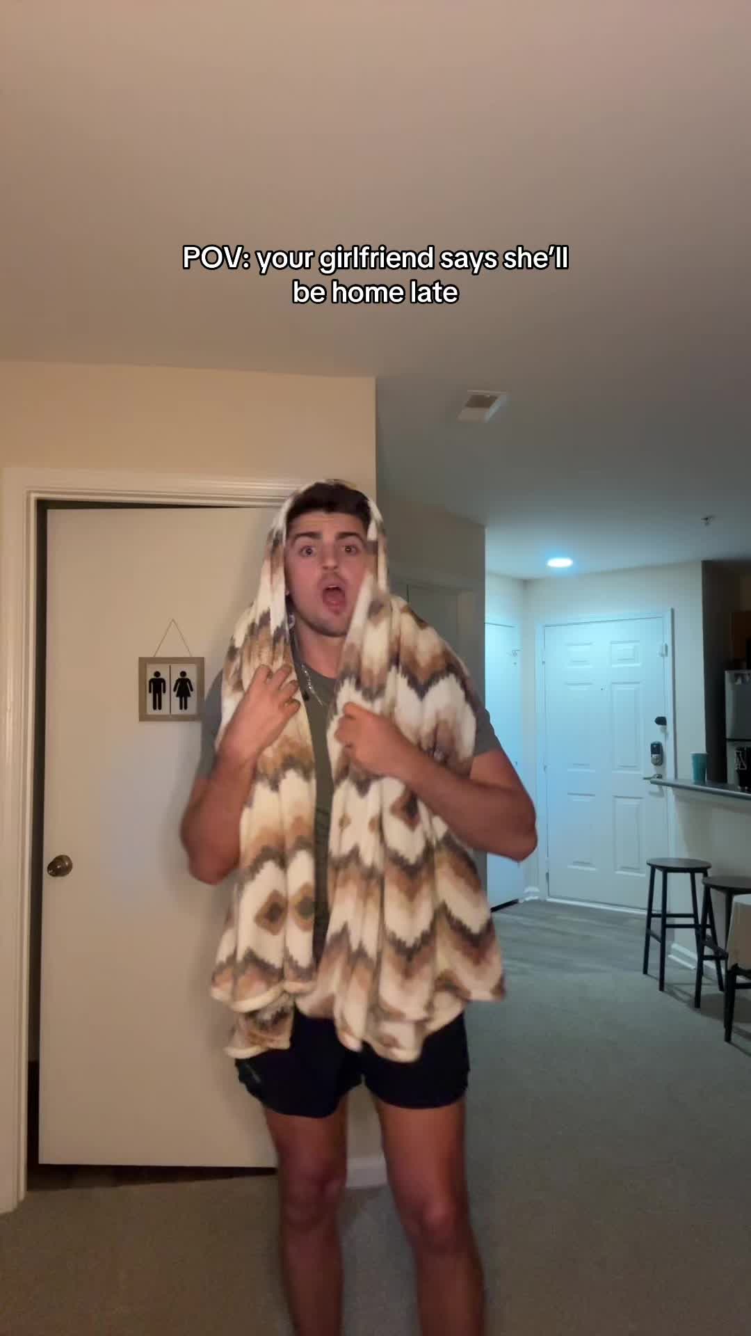 @CjHennings8