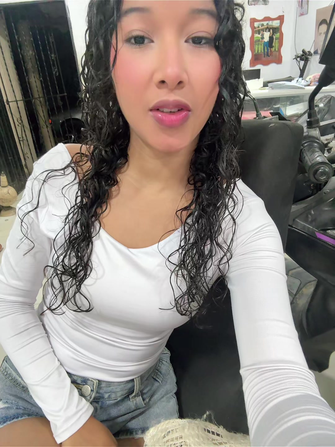 @Lorena🌟