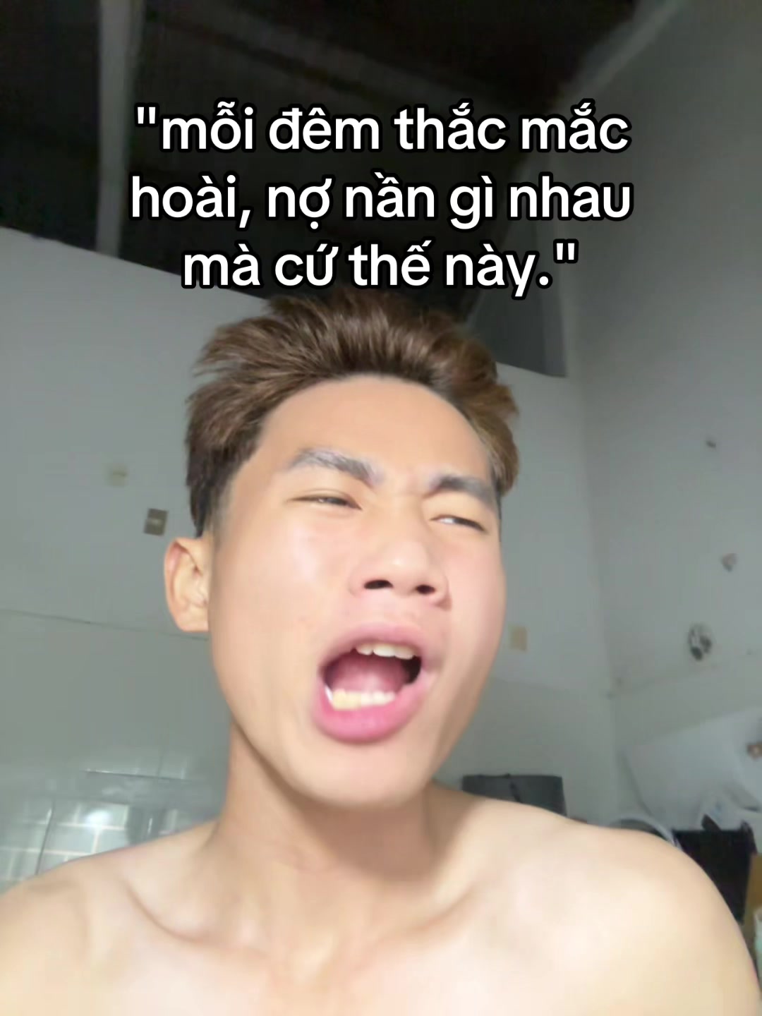 @đứa trẻ kh&ocirc;ng c&oacute; mẹ