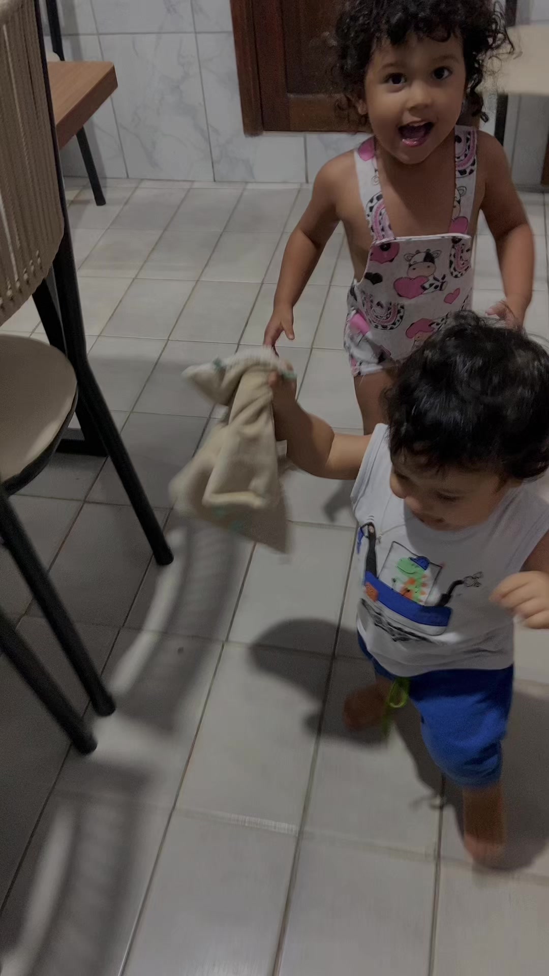 @Jamila Luz Moreira