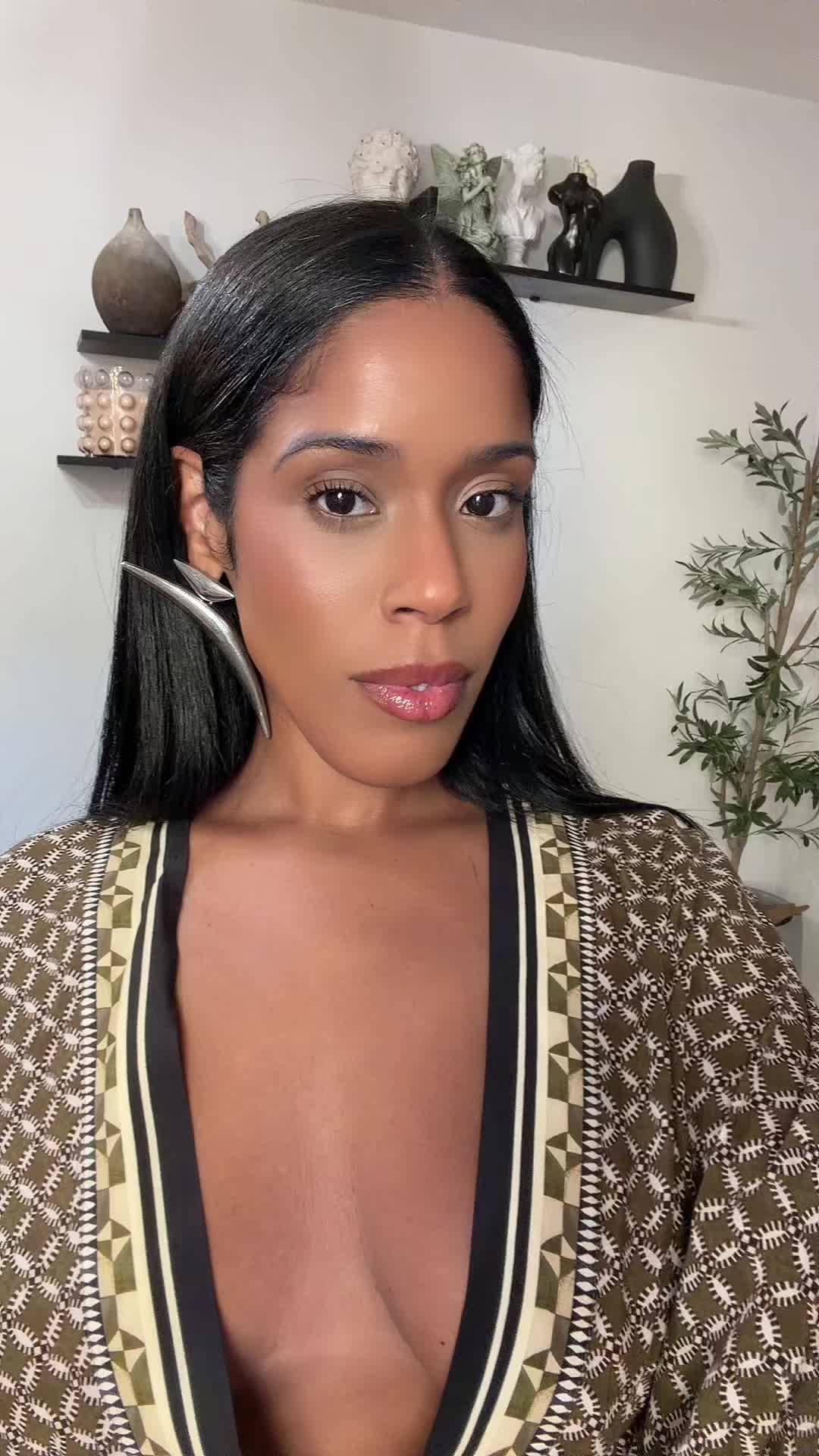 @eleiin_