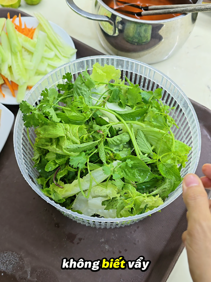 @Chinh Chân Chất
