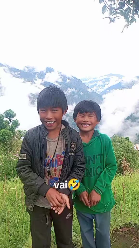 @santu maya tamang🌼🌺