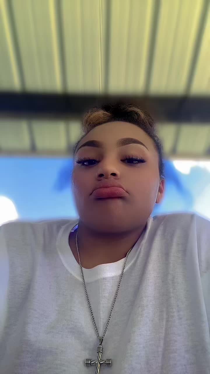 @Honeyykayybaby