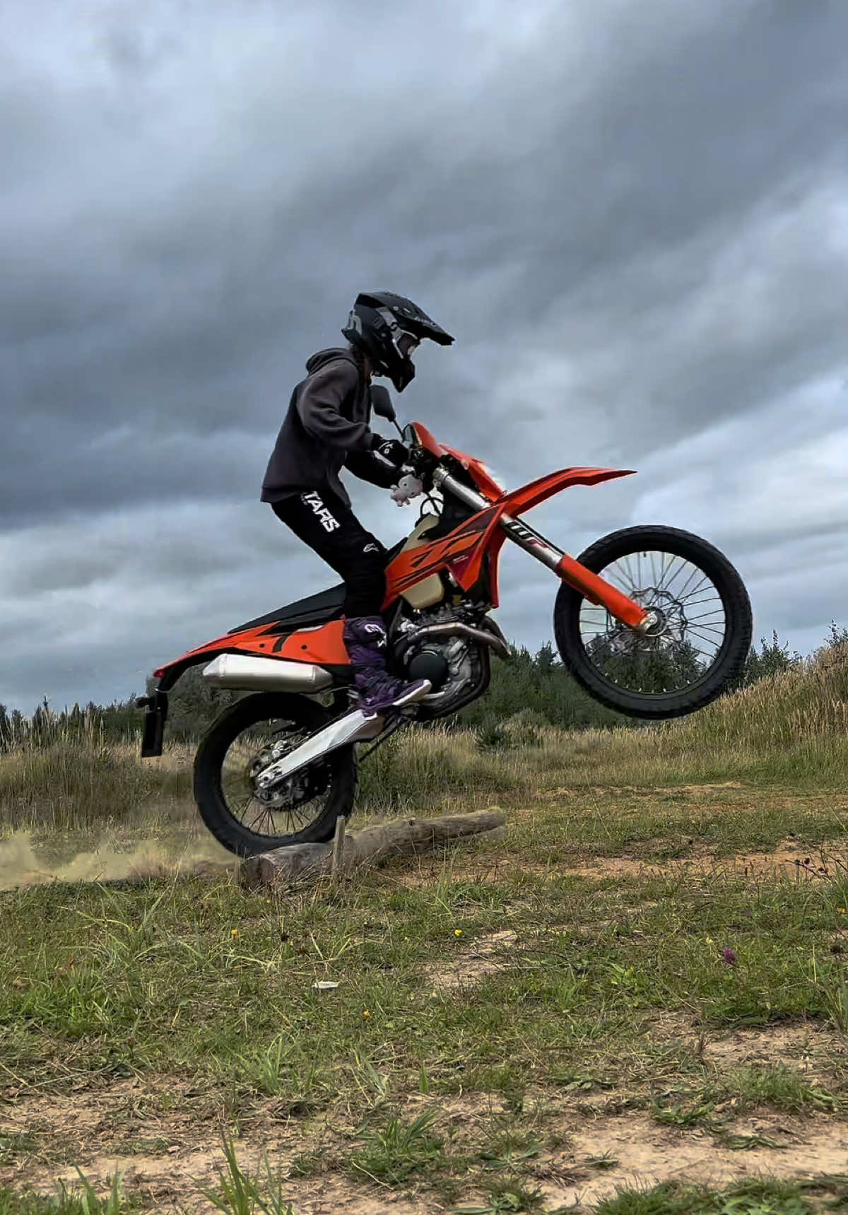 @Kawasaki_7_MX